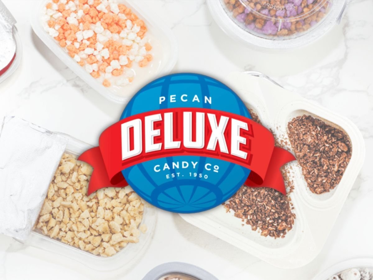 Pecan Deluxe Logo with Products